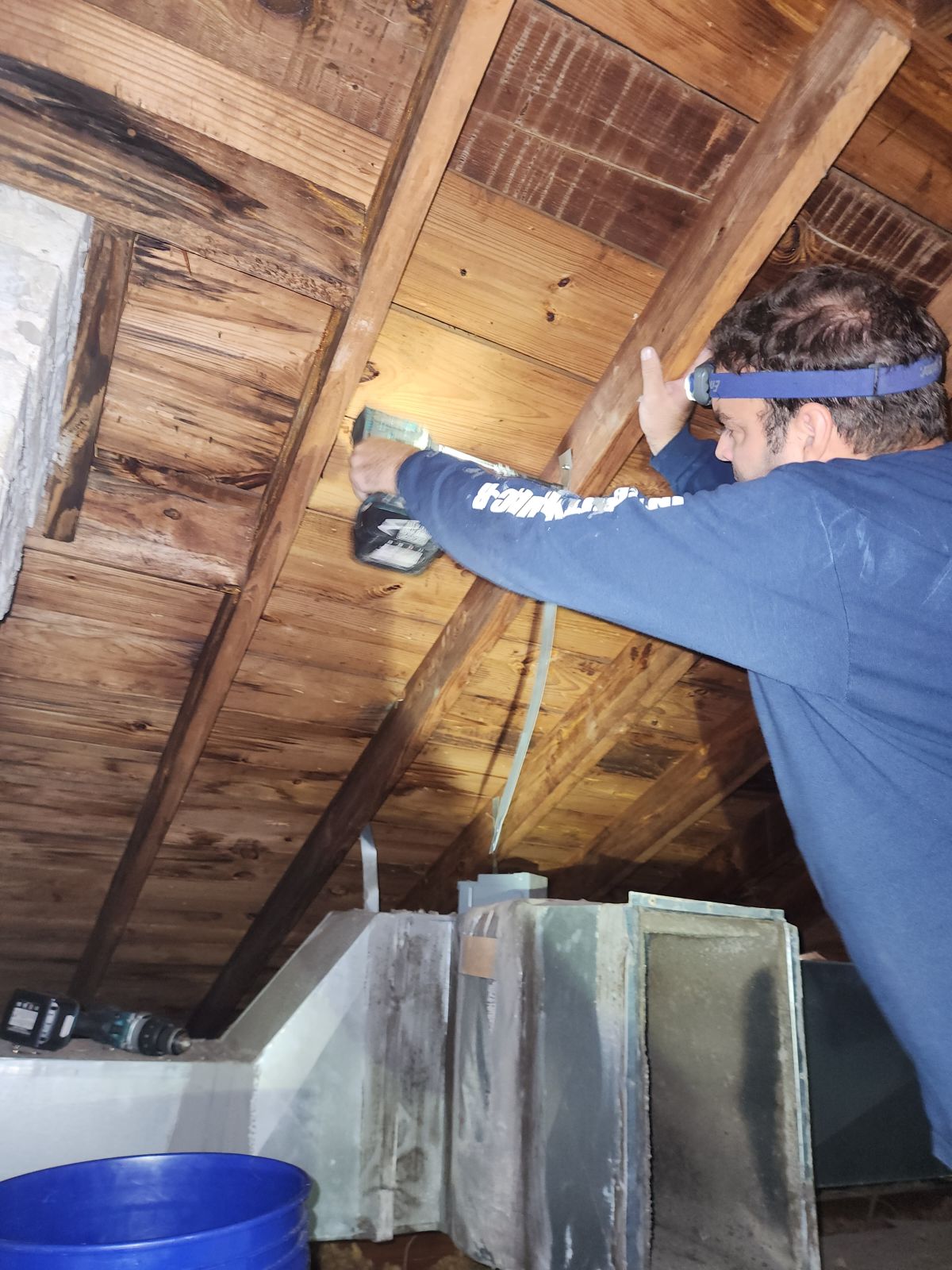 Integrity technician at work